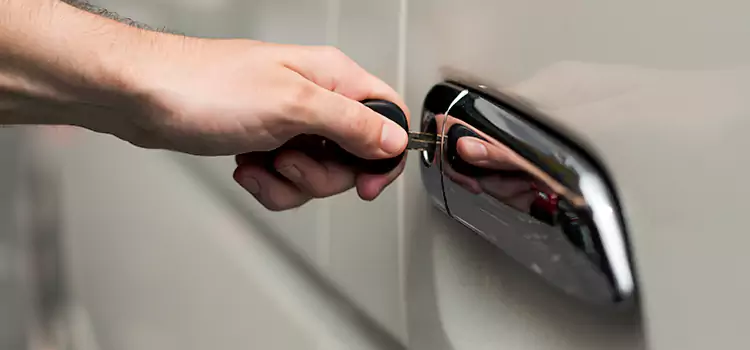 Why Choose Our Auto Locksmith Team in Socorro, TX?